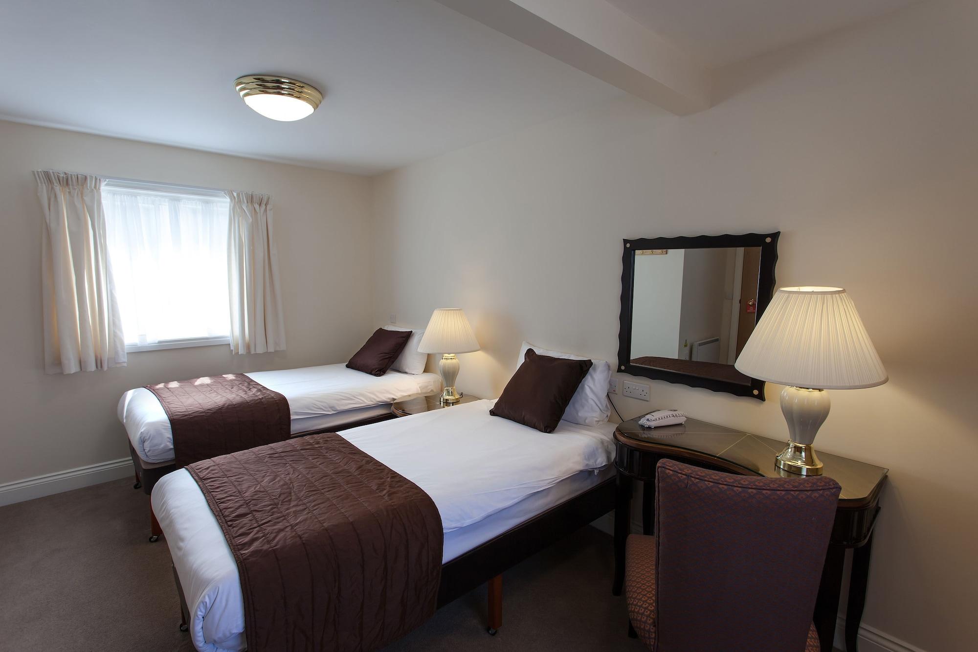 Russ Hill Hotel Charlwood Exteriér fotografie