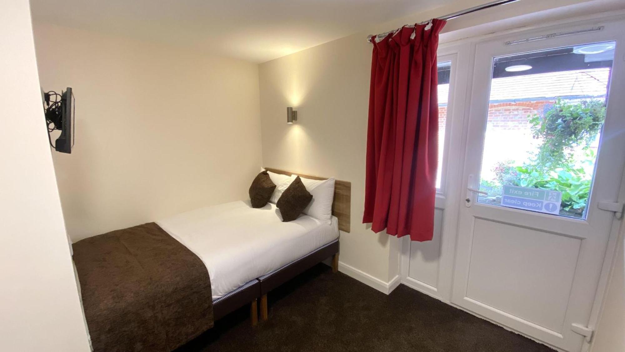 Russ Hill Hotel Charlwood Pokoj fotografie